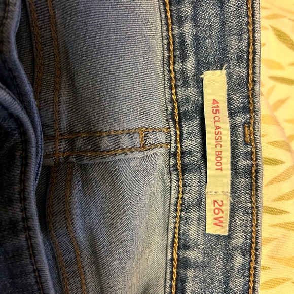 Levi’s women’s plus size bootcut jeans, size 26 - Picture 4 of 9